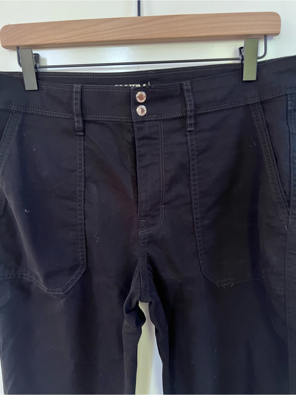 WHBM White House Black Market Black Ankle Pants Straight Leg Utility Size 8 - Picture 2 of 6